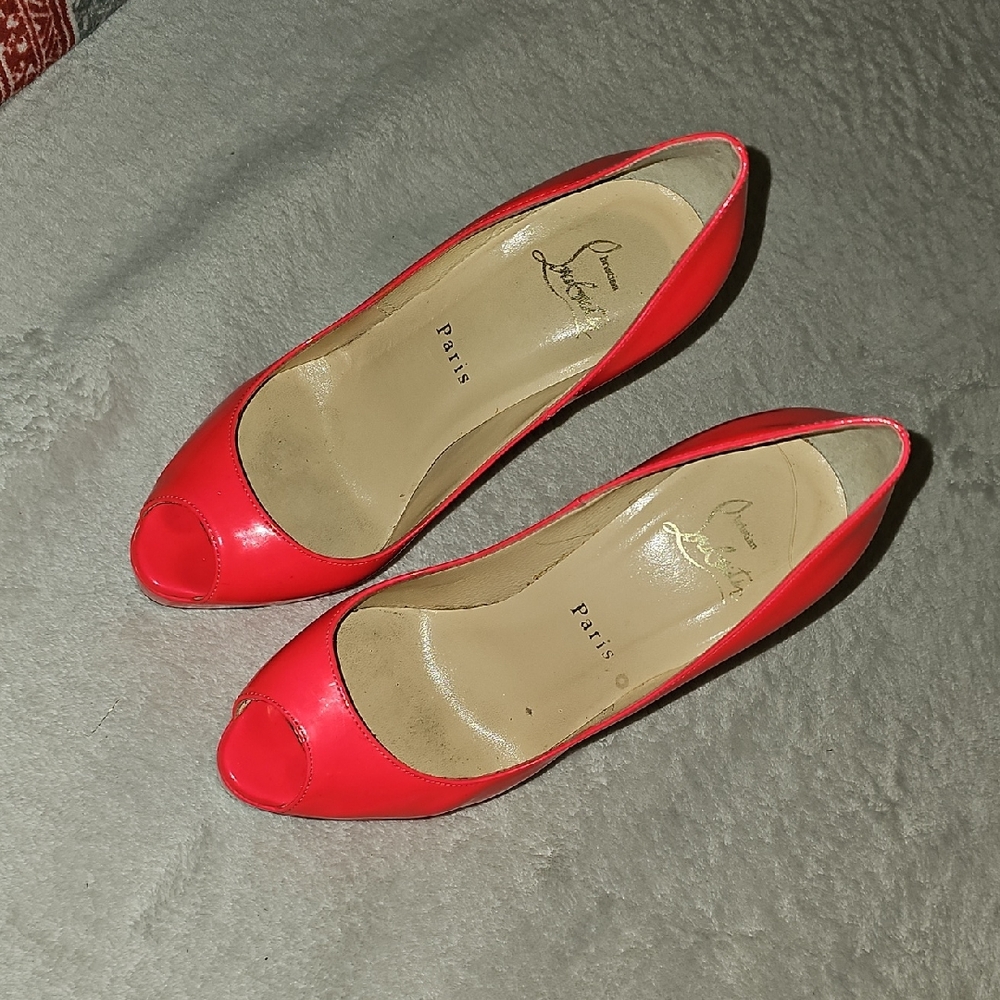 Red Peep-Toe Pumps - Picture 4 of 8